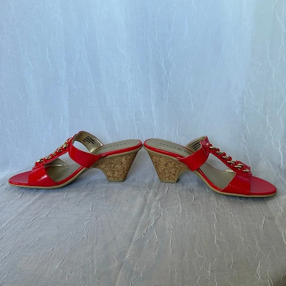 3/$20💥 Karen Scott Red & Gold Chain Embellished Slip On Kyley‎ Wedge Cork Heels